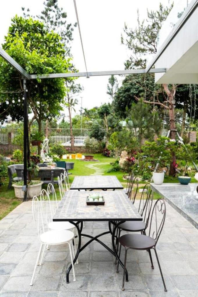 Venue Travel Minh Trí Rose Garden Villa