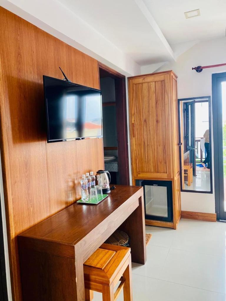 Riverside Plum Garden Homestay