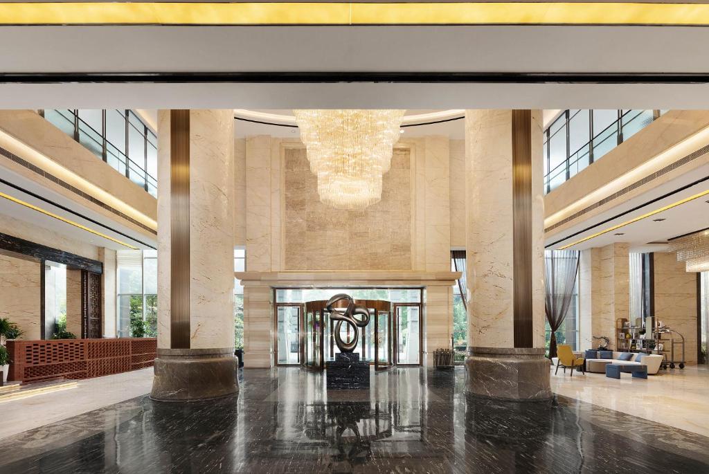 Crowne Plaza Dujiangyan, an IHG Hotel photo 2