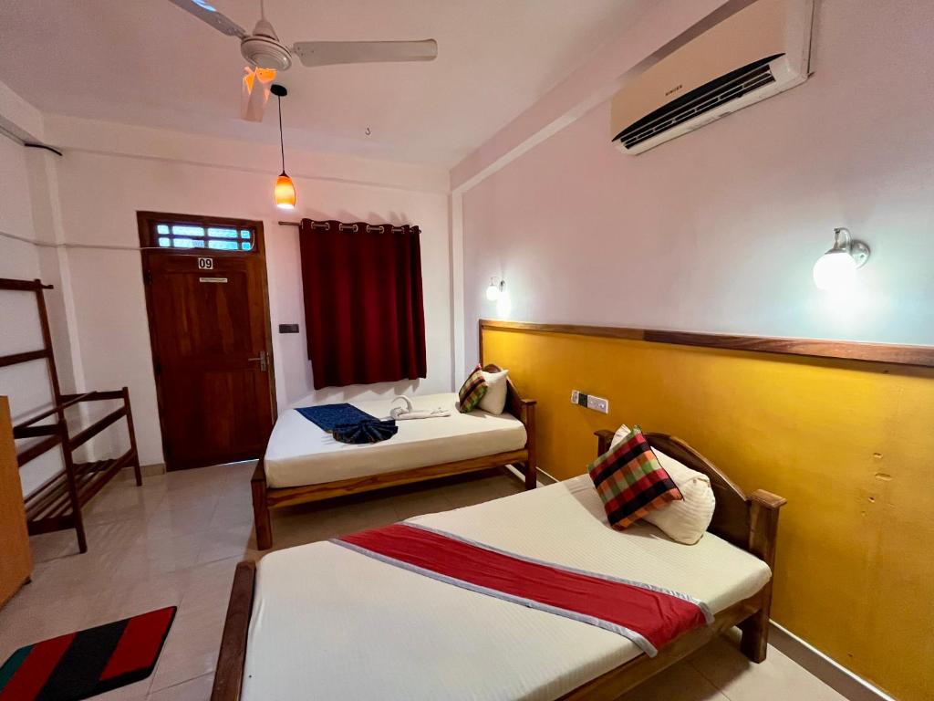 Hotel Green View Buttala photo 2