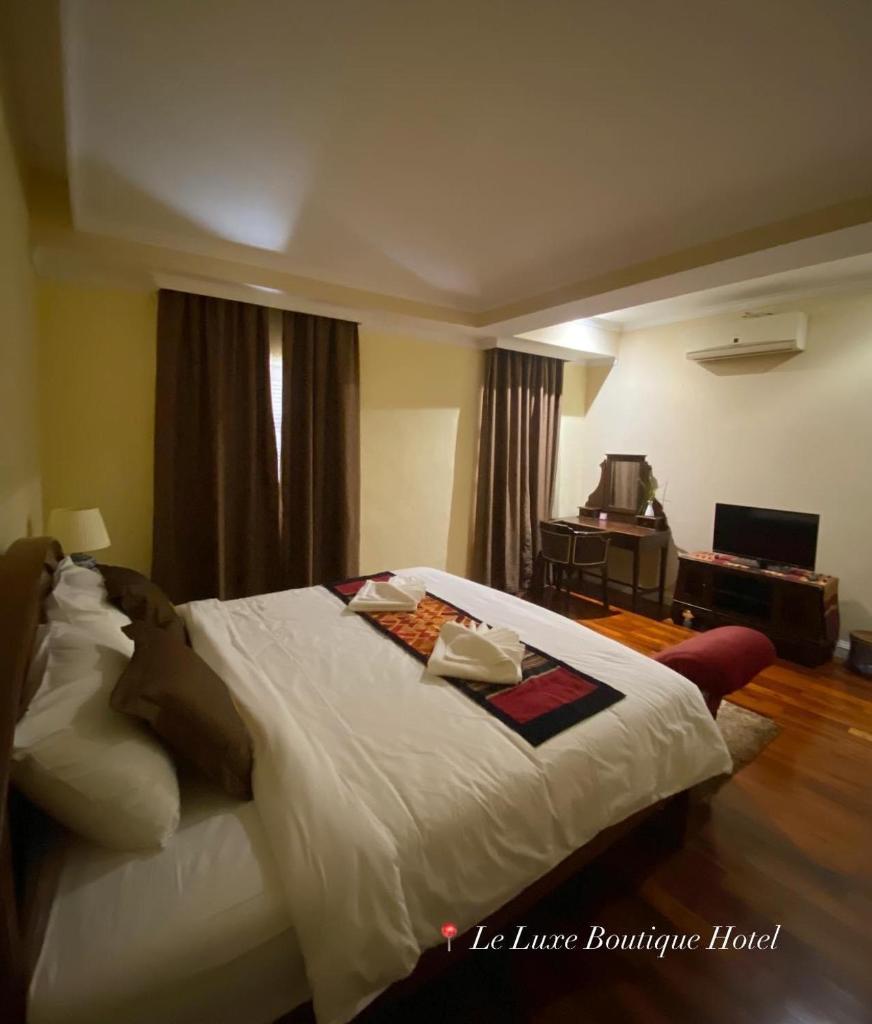 Le Luxe Boutique Hotel