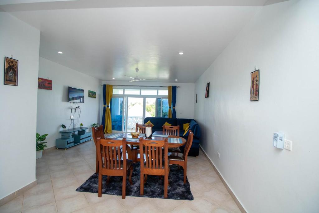 Kijani Suites photo 1