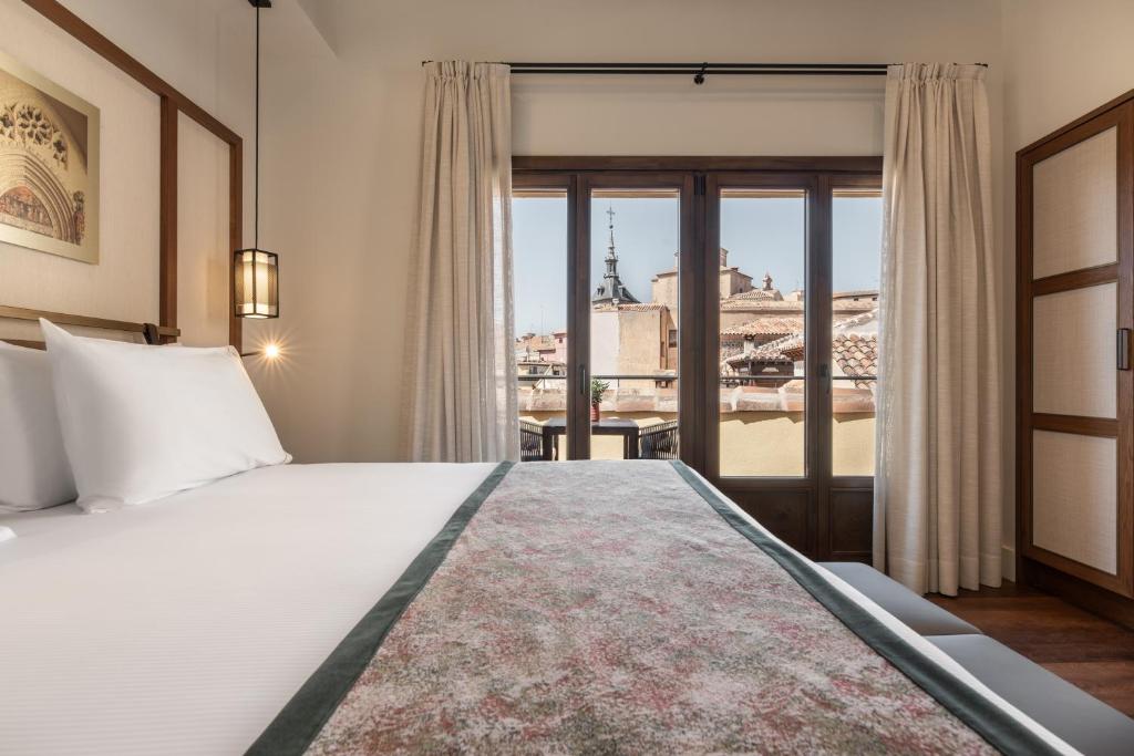 Áurea Toledo Room Type - Junior Suite with Terrace and Catedral views