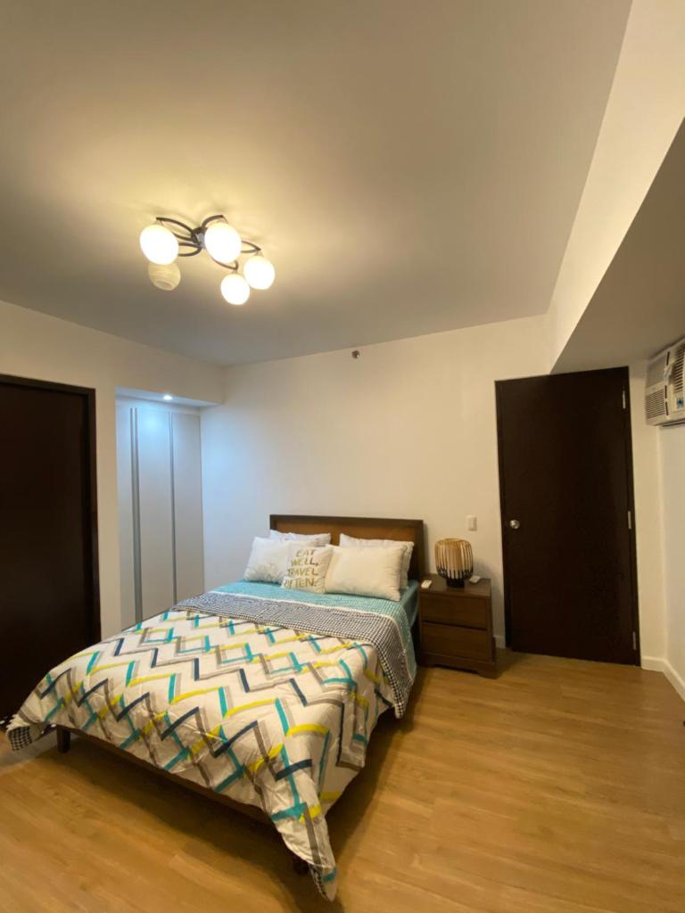 ABREEZA PLACE ONE BEDROOM SUITE (skyspot) photo 4