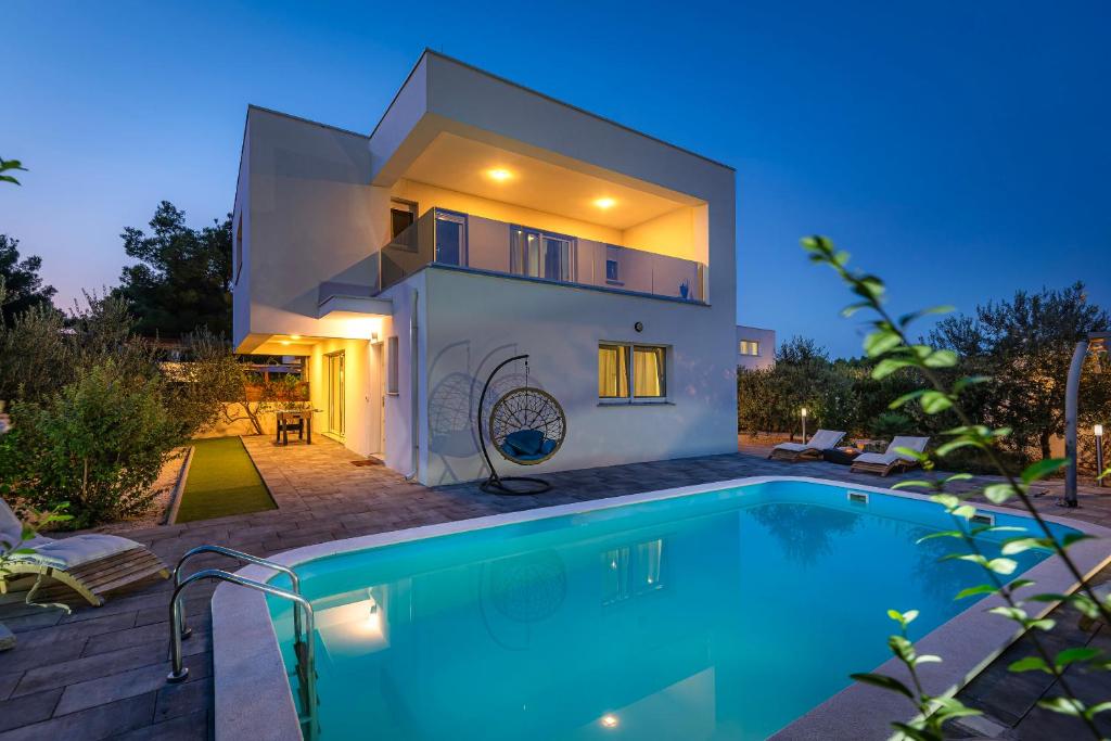 Villa NIKA photo 1