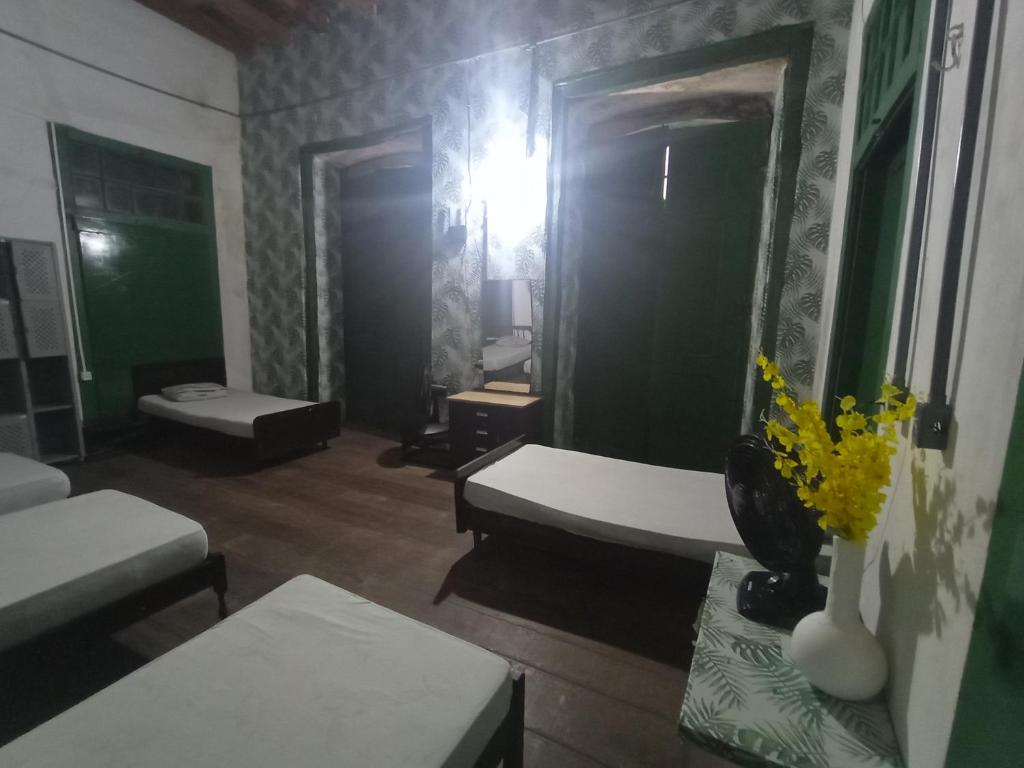 Hostel L B photo 1