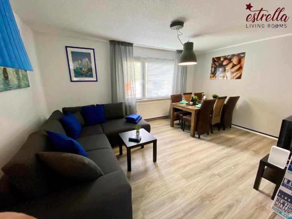 estrella24 LIVING ROOMS Rom photo 1