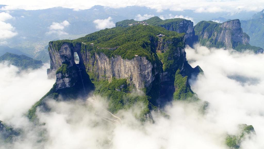 Zhangjiajie Porui Hotel - Tianmen Mountain
