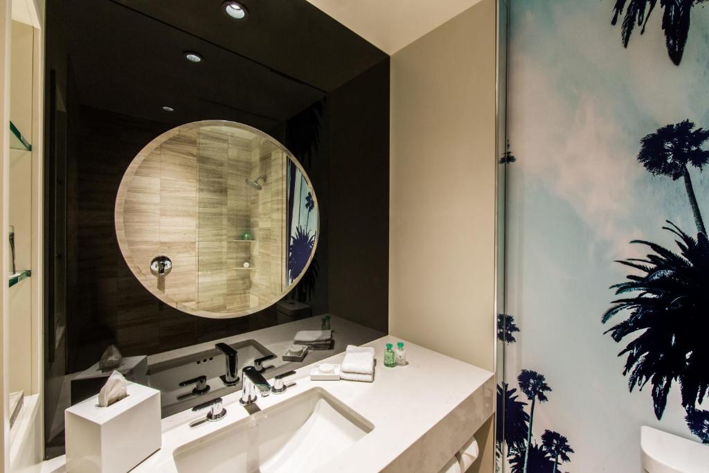 Двухместный (Номер Делюкс с кроватью размера «king-size»), Mosaic Hotel Beverly Hills