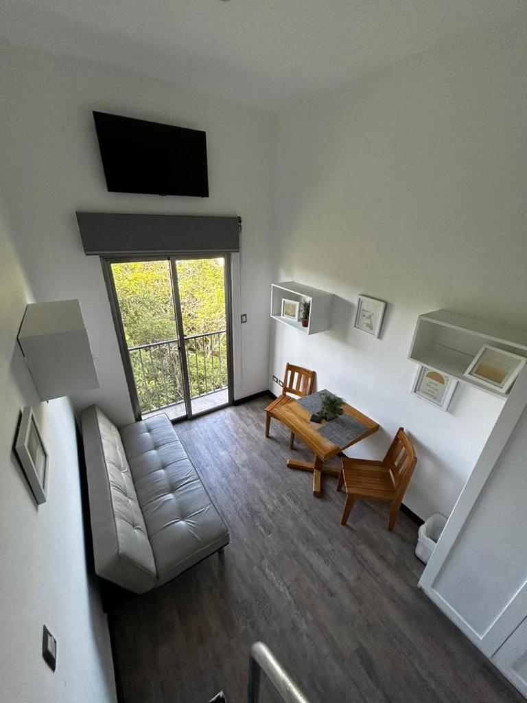 Urban Shelter, El Dorm. photo 1