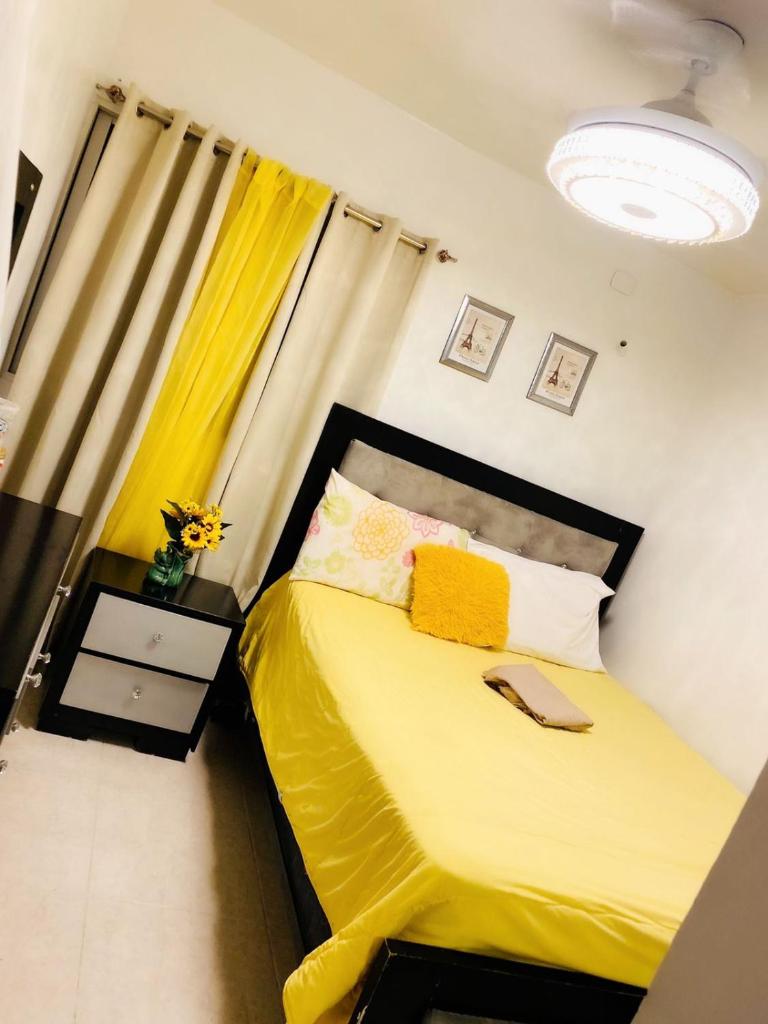 Hermoso residencial con piscina licey al medio photo 3