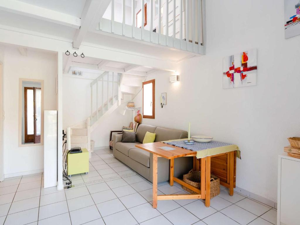 Villa Gruissan, 1 pièce, 4 personnes - FR-1-409-189 photo 3