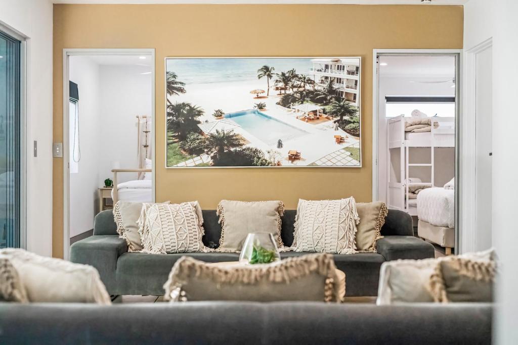 Alex Beach House photo 4