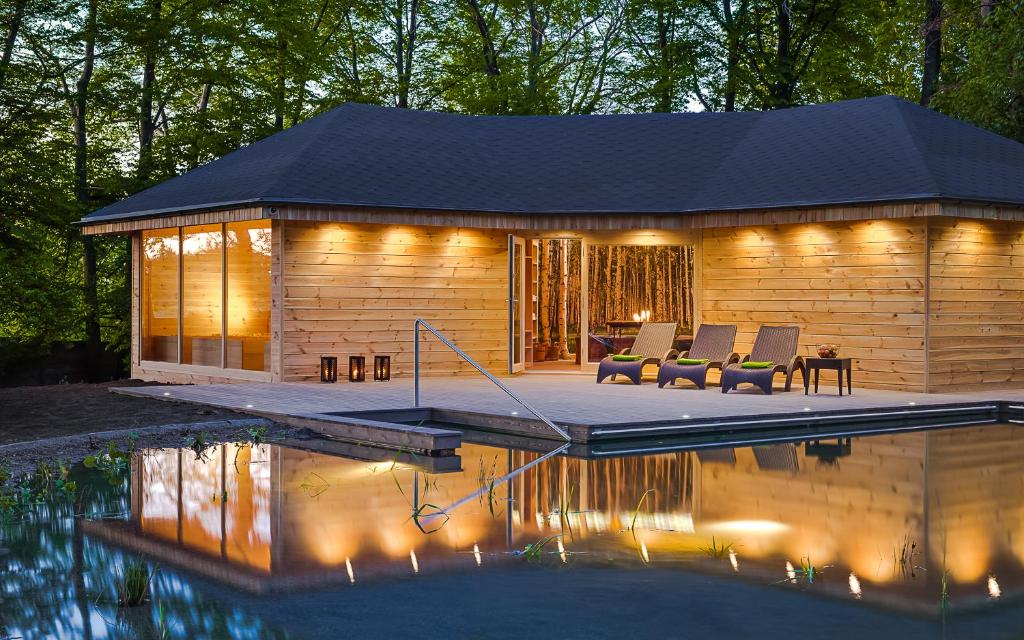 Hotel Dębowy Biowellness & SPA Góry Sowie photo 2