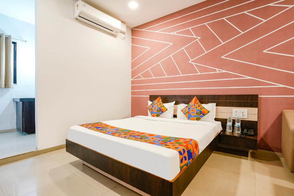 FabHotel Rajmandir photo 4