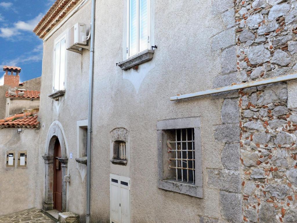 Traditional holiday home in Tortorella with garden photo 3