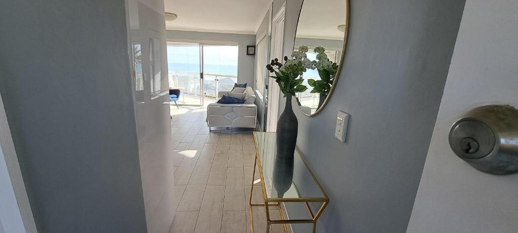 201 Coral Island, 88 Coral Road, Bloubergstrand photo 1