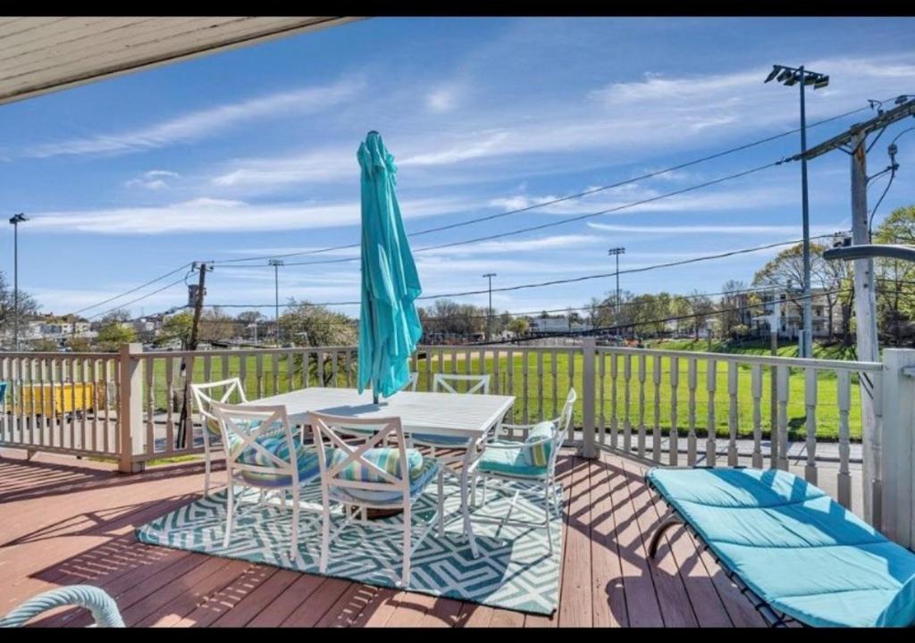 Beautiful Victorian house, Great Views, free parking image