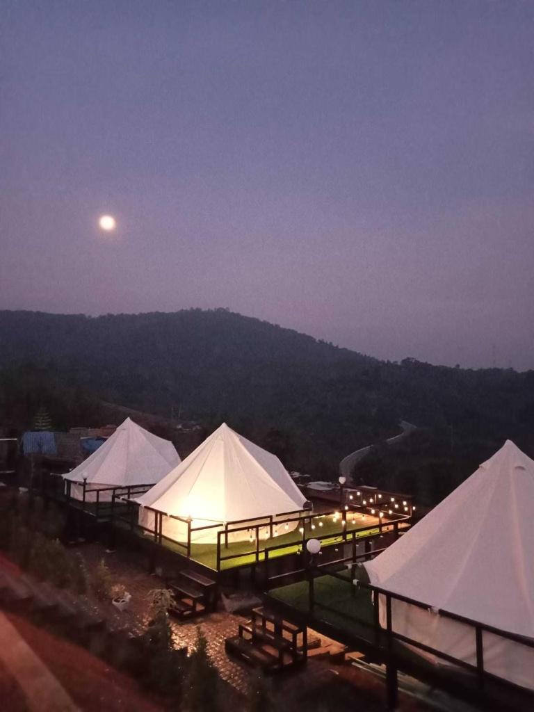 Yenyen Camping เย็นเย็น แคมป์ปิ้ง photo 3