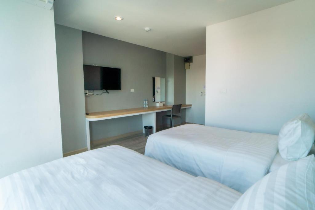 Goodday Hotel photo 3