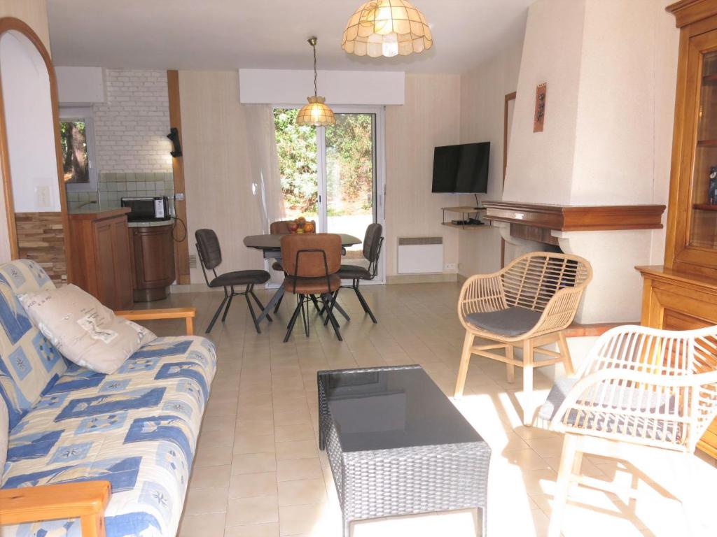 Holiday Home Les Algues - TSM213 by Interhome photo 2