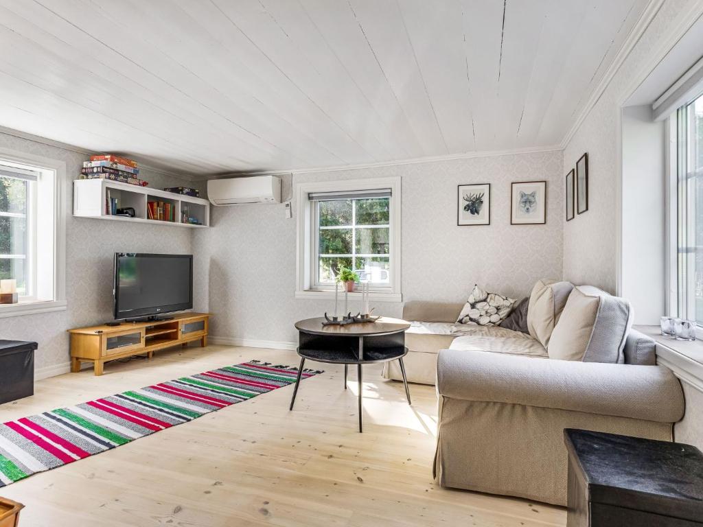 Holiday Home Aspenäs - VGT100 by Interhome photo 2