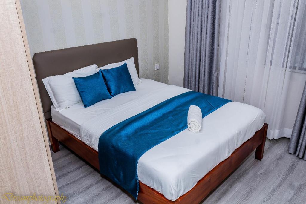 Sandalwood Executive Apartments Kilimani - Tap to explore photos