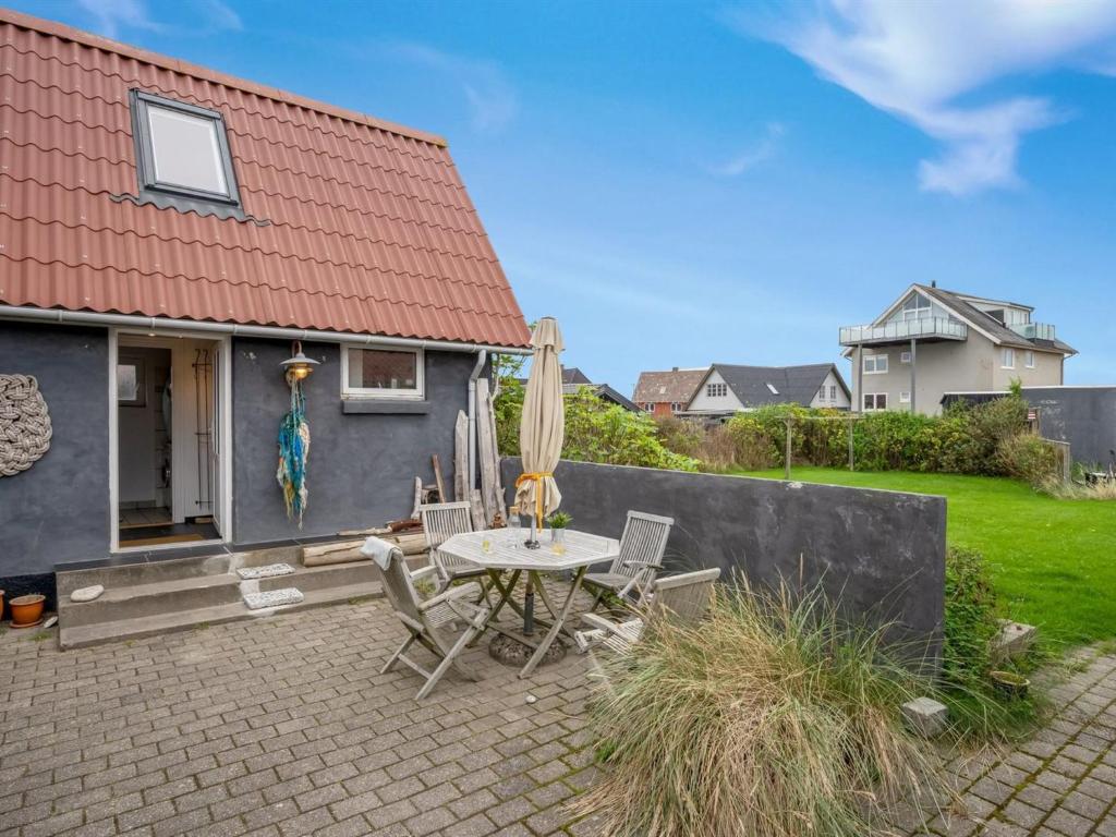 Holiday Home Antonia - from the sea in Western Jutland by Interhome photo 1
