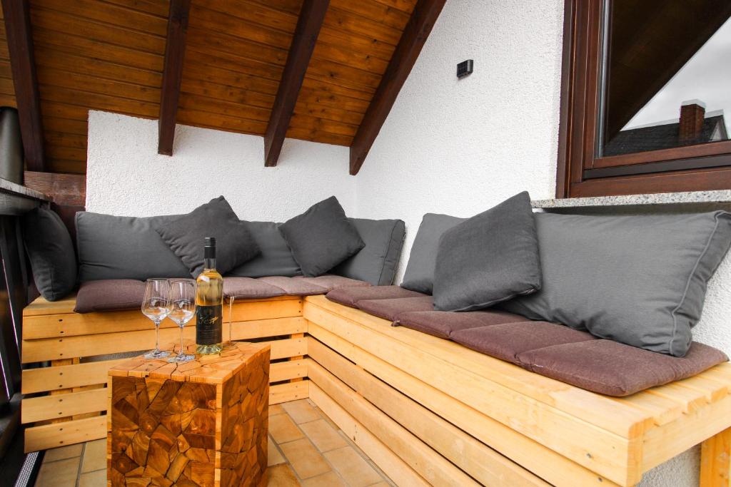 Jacuzzi, Sauna, Garten, Terrasse, Grill, 6 Personen, Moselstaustufe, Netflix, Sky, Smart TV photo 3