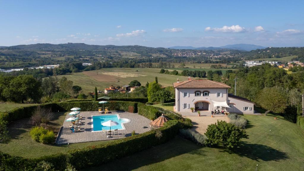 VILLA IL MAGNIFICO 10, Emma Villas