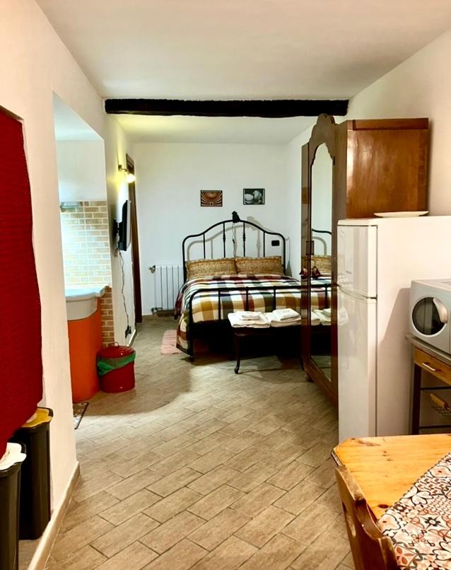 Casa Cipriano large beautiful Apt 120 m2 and small adorable Studio monolocale 23 m2 photo 1