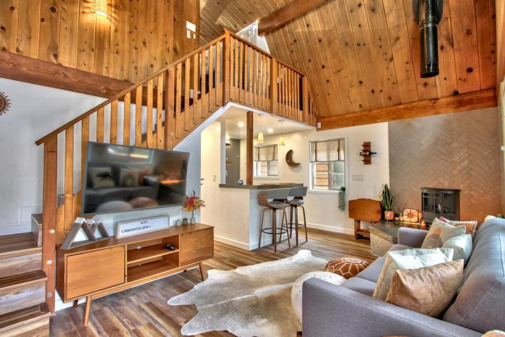Cabana De Leon bohemian-themed smart home with spa photo 1