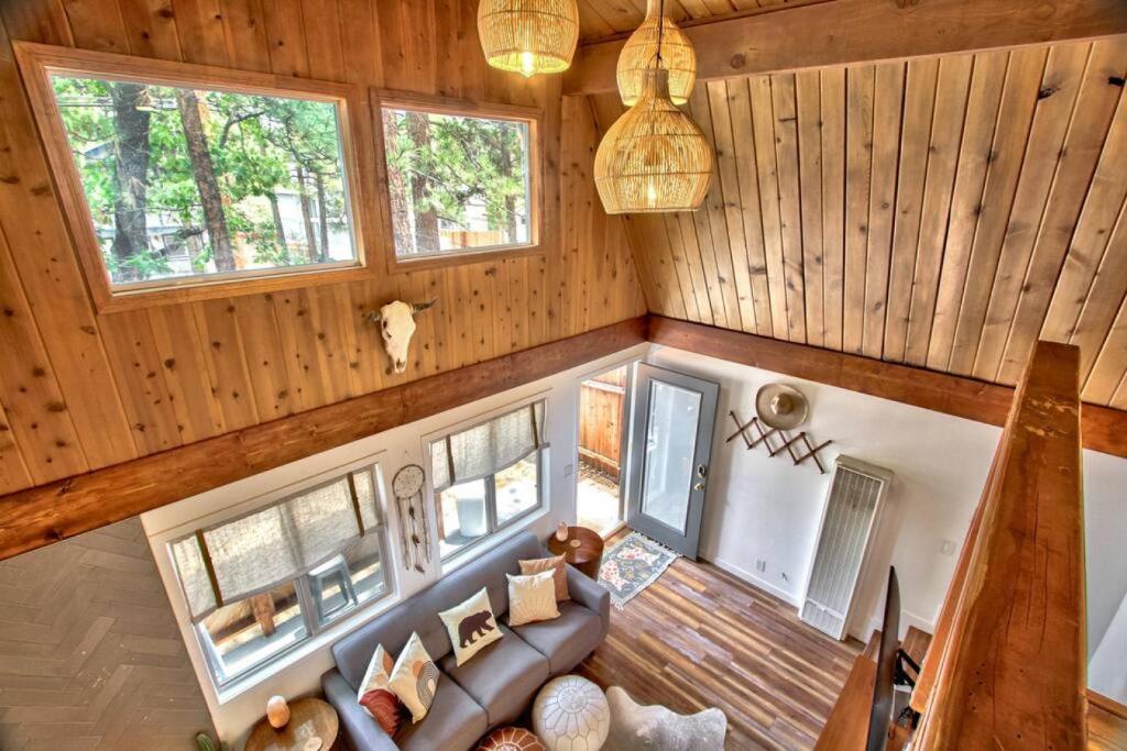 Cabana De Leon bohemian-themed smart home with spa photo 4