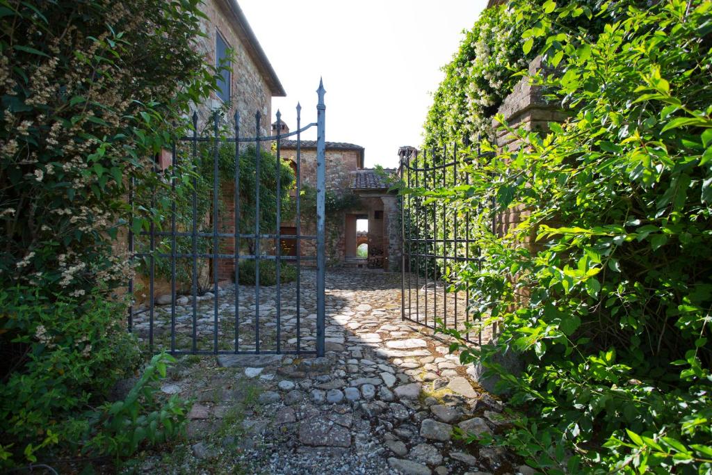 PodereCasello Vicodarbia photo 1