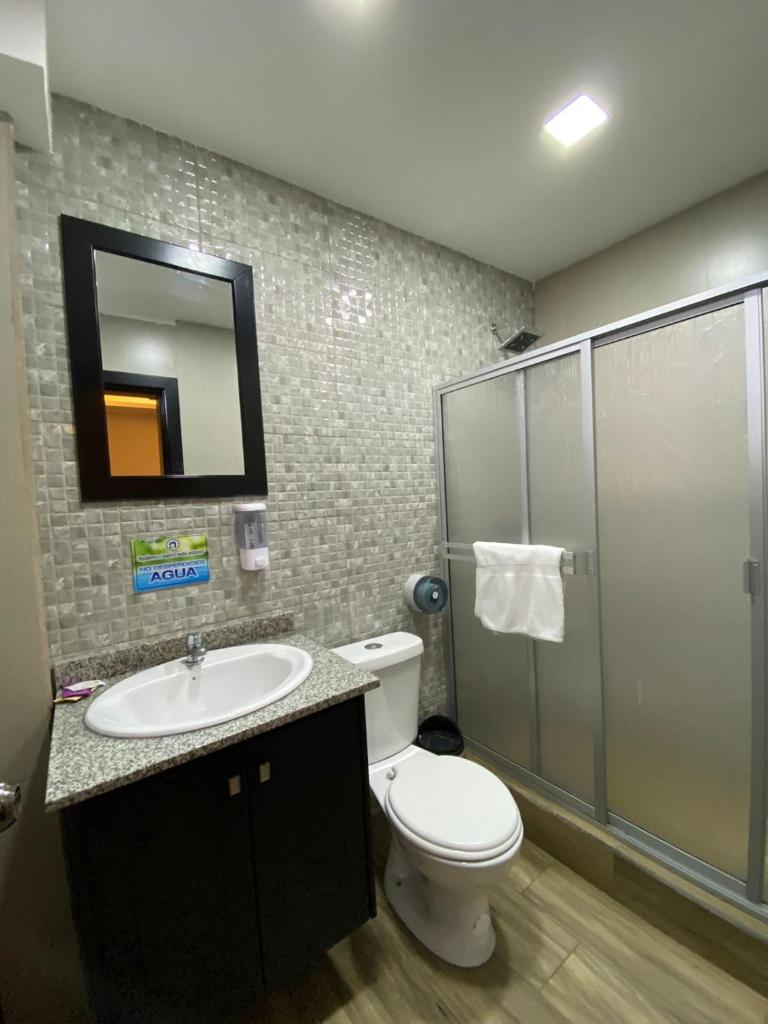 HOSTAL DEL RIO photo 3