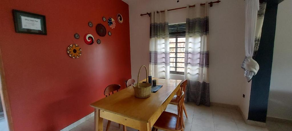 Lavila. Fully furnished 2 bedroomed house. Located in busukuma, wakiso Uganda.