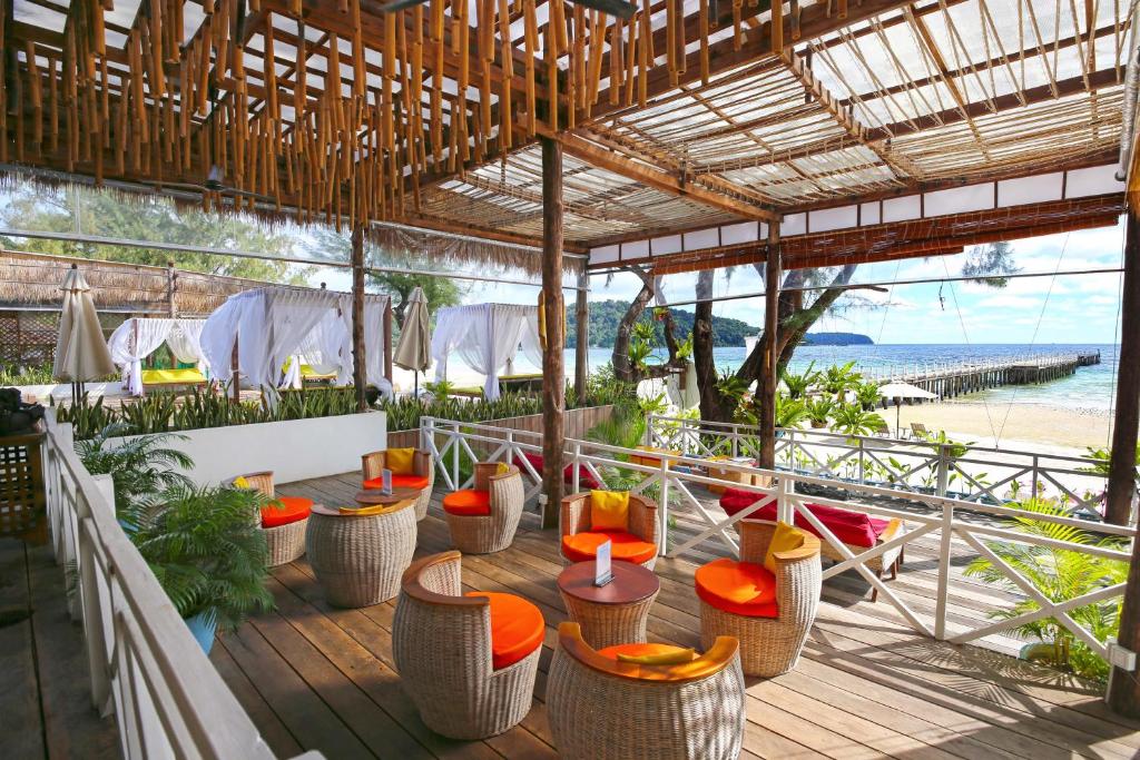 Eden Beach Resort by EHM photo 4