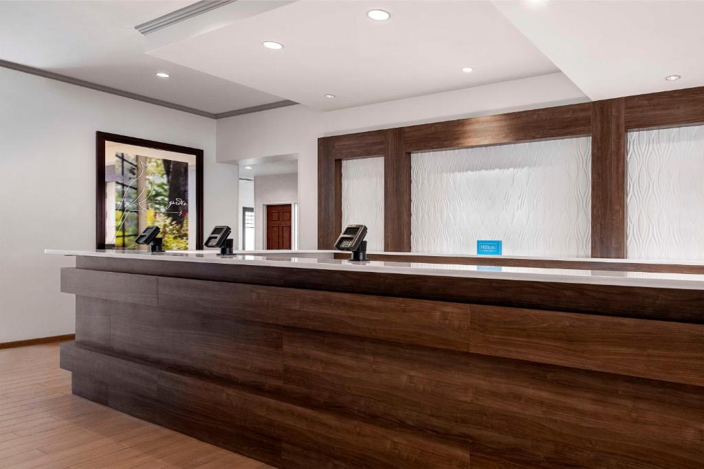 Hilton Garden Inn Cleveland Downtown photo 4