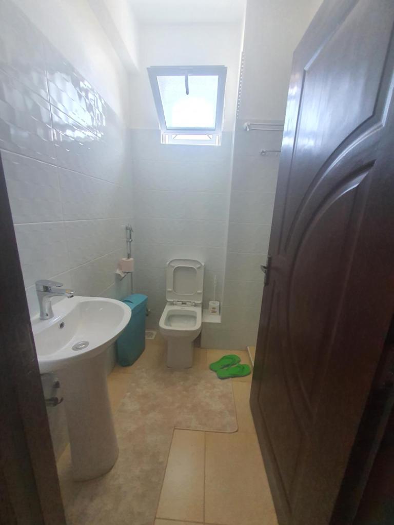 Emily Apartments Kisumu on Hatupe Enterprises Ltd Building photo 3