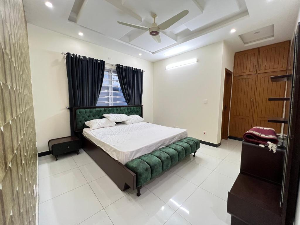 Luxury Holiday Home in Islamabad photo 4