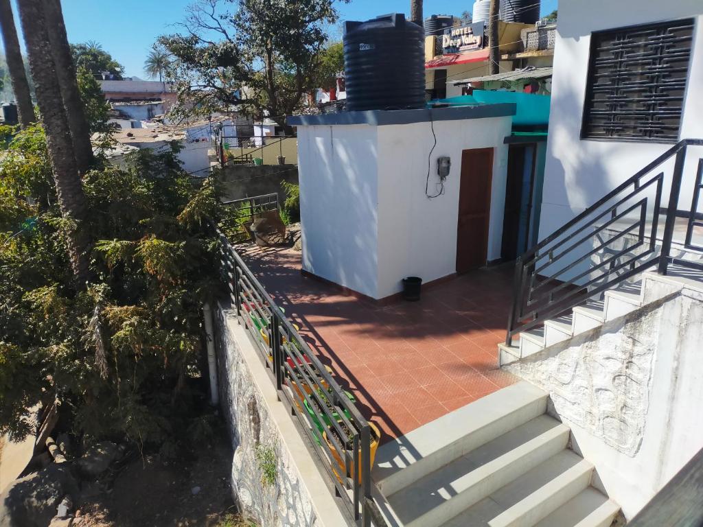 Vishnu Niwas Homestay - Weekend Holiday Home photo 4