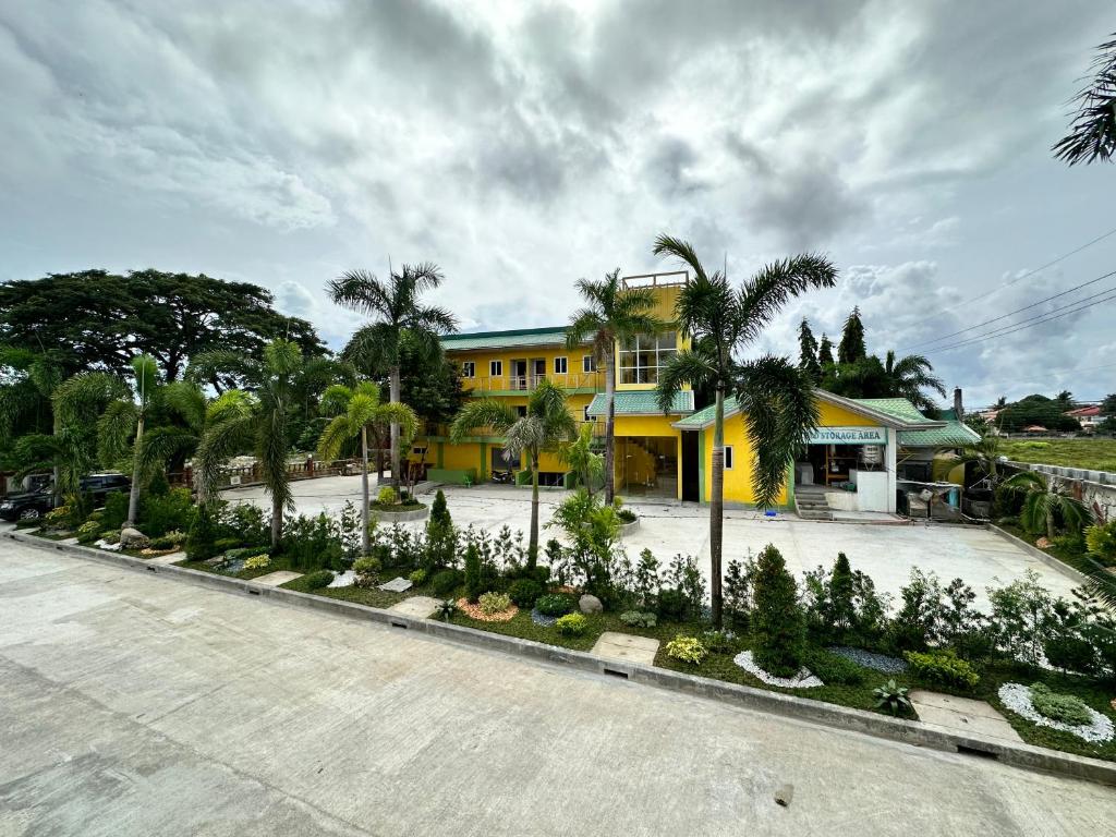 Dreaming Forest Hotel - Libjo, Batangas photo 2