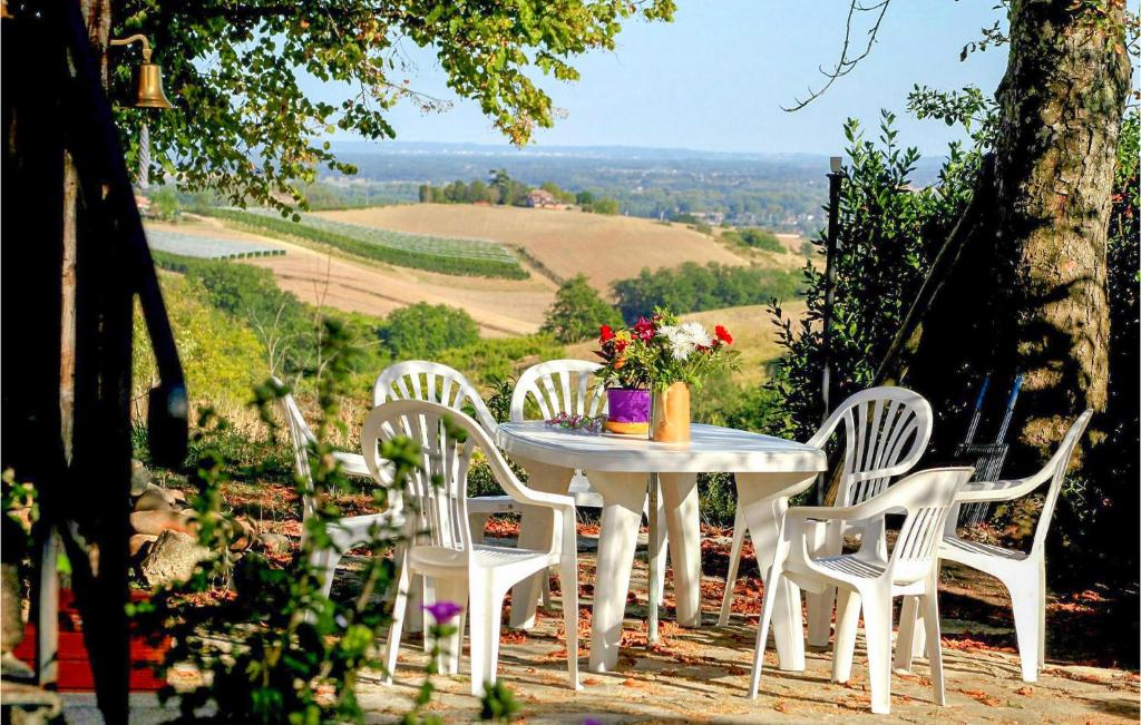 3 Bedroom Awesome Home In Moissac