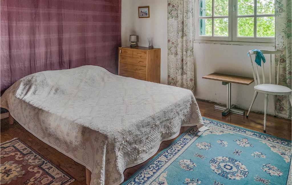 3 Bedroom Awesome Home In Moissac photo 4