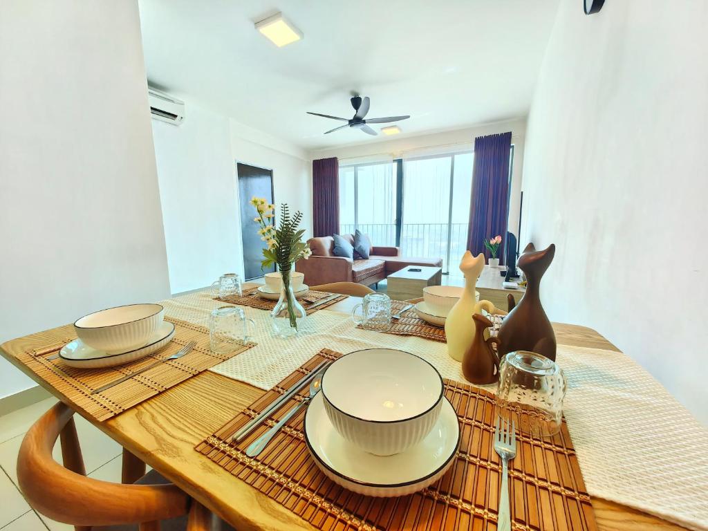 U 1-10Pax 2Room Trefoil Cozy Home Setia Alam Wifi photo 2