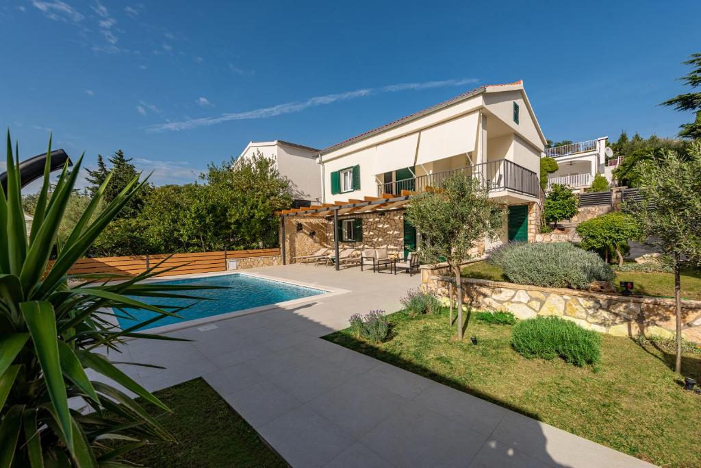 Dalmor holiday house photo 2
