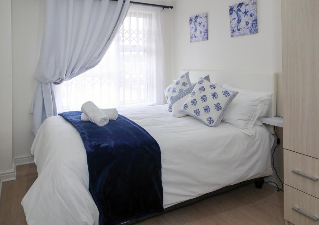 Shell Shores -Apartment with balcony, Sea views and private parking photo 1