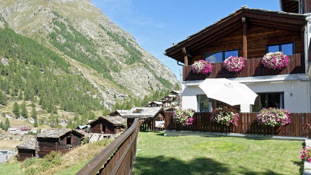 Chalet Michelangelo photo 1