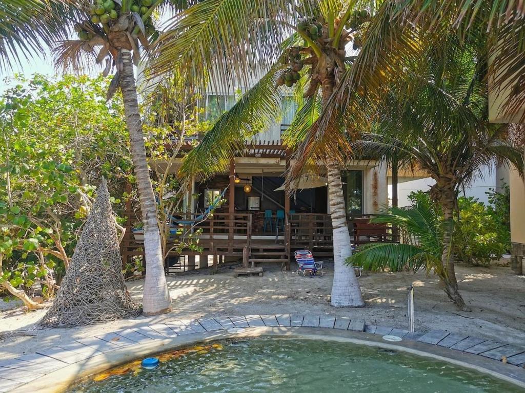 Acogedora villa con alberca