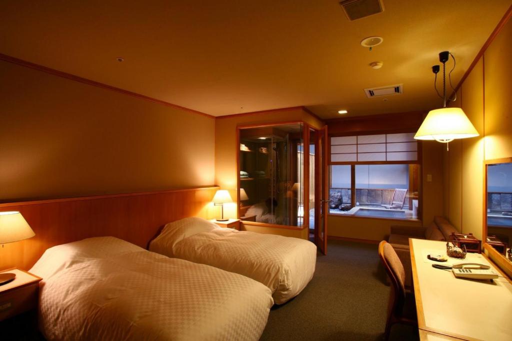 Shikotsuko Daiichi Hotel Suizantei photo 1